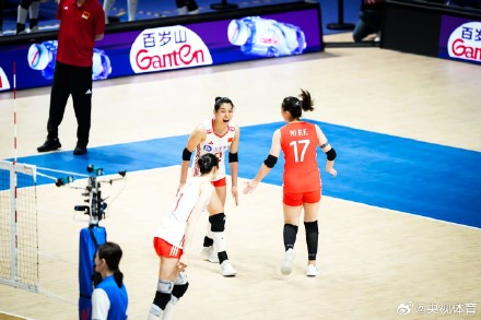 中国女排3比2保加利亚女排 中国女排3比2保加利亚女排