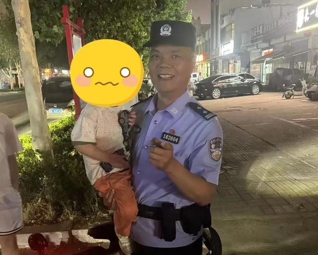 餐馆吃饭孩子神秘消失?监控外暖心一幕正在派出所上演 餐馆吃饭孩子神秘消失?监控外暖心一幕正在派出所上演