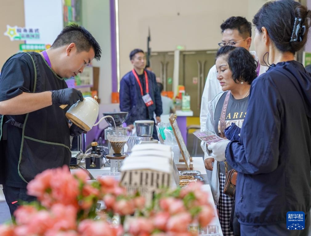 在南博会上感受云南咖啡独特魅力 在南博会上感受云南咖啡独特魅力