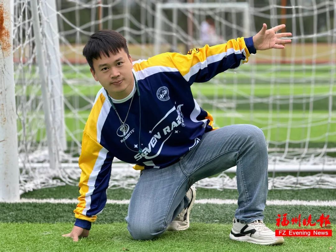 太牛了!跳街舞跳成博士研究生!他来自福州 太牛了!跳街舞跳成博士研究生!他来自福州