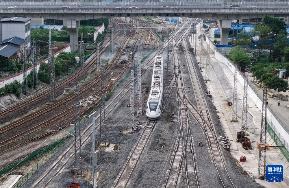 成渝中线高铁成都站改建工程整体过半 成渝中线高铁成都站改建工程整体过半