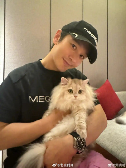 黄晓明回应考博落榜