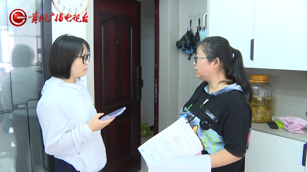 一到深夜就有陌生人来敲门、试图开锁!贵州女子不堪其扰,得知真相后更是担心不已... 一到深夜就有陌生人来敲门、试图开锁!贵州女子不堪其扰,得知真相后更是担心不已...