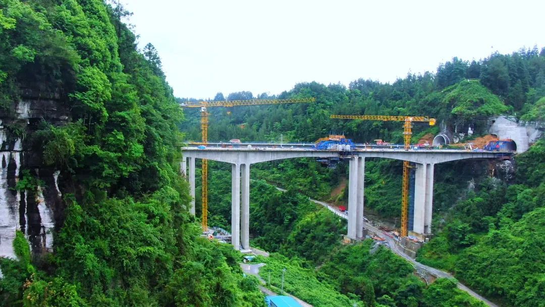 2.5小时→1小时,湖北这条高速有新消息 2.5小时→1小时,湖北这条高速有新消息