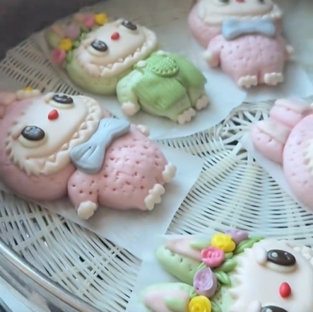 Labubu变“Huabobo”,网友纷纷脑洞大开 Labubu变“Huabobo”,网友纷纷脑洞大开