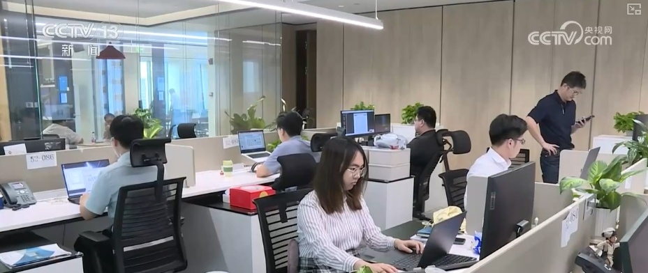 大湾区内民生经济融合发展迎利好！一文读懂跨境支付通↓