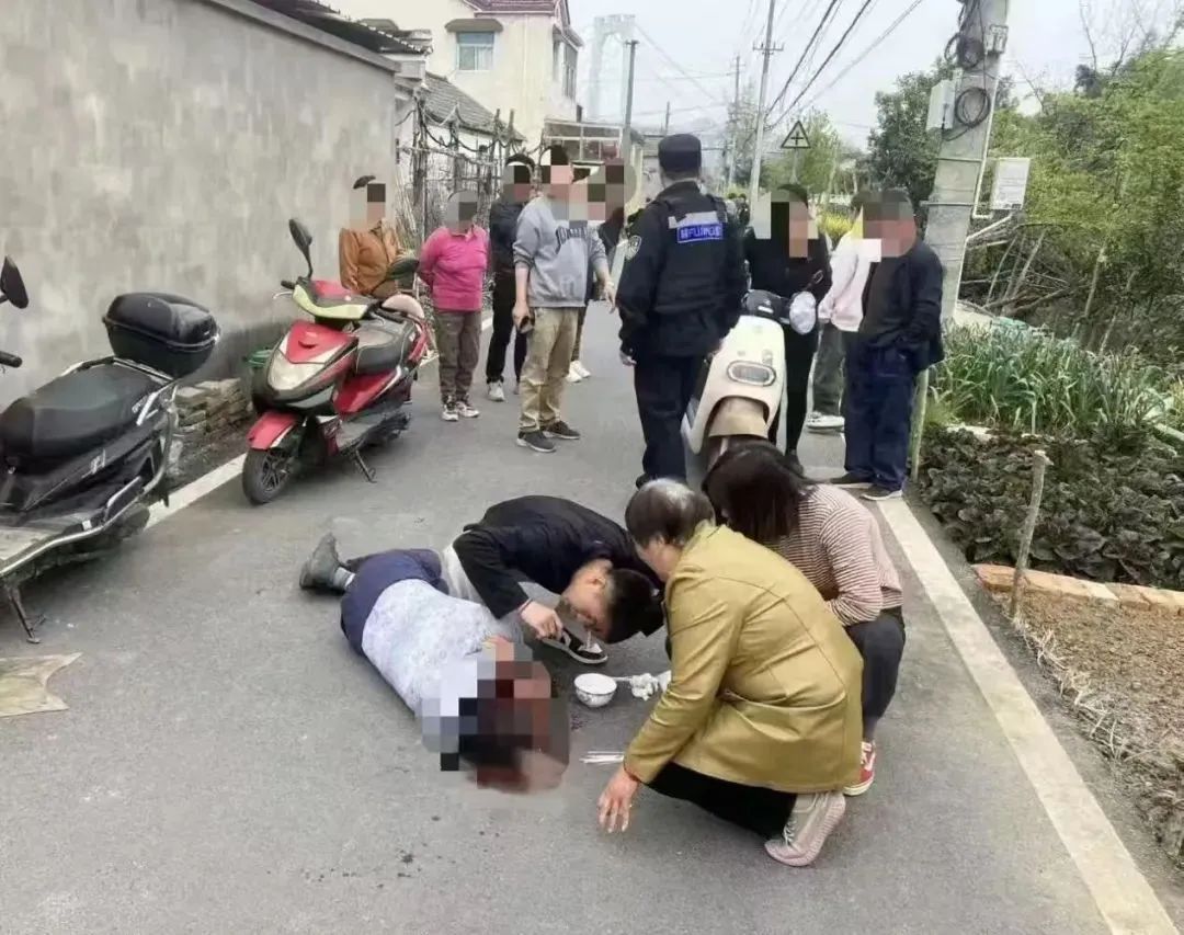 1年3次“神操作”!镇江这位“00后”小伙却说—— 1年3次“神操作”!镇江这位“00后”小伙却说——