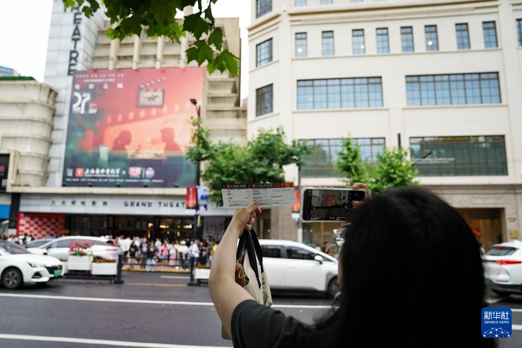 上海:电影票根成为城市消费“通行证” 上海:电影票根成为城市消费“通行证”