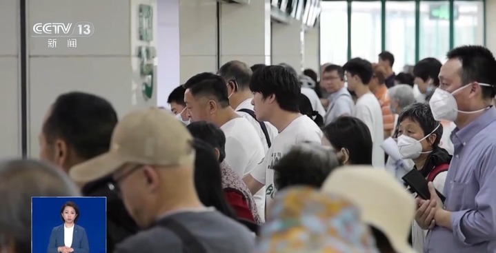 “秒空”的医院专家号去哪了?警方端掉黄牛团伙 揭秘黑产业链 “秒空”的医院专家号去哪了?警方端掉黄牛团伙 揭秘黑产业链