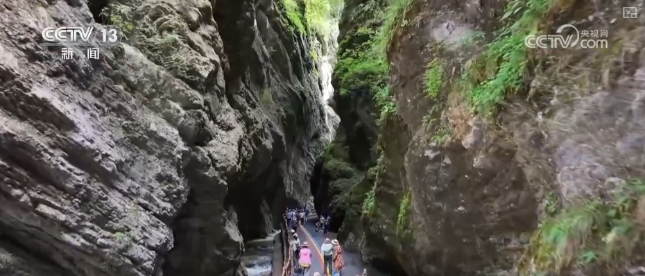 夏日文旅“好戏连台”别样精彩 上“新招”引“客流”激活消费新潜力 夏日文旅“好戏连台”别样精彩 上“新招”引“客流”激活消费新潜力