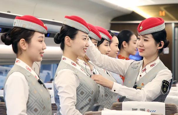 网友:偶遇“0000”次复兴号,这是啥车? 网友:偶遇“0000”次复兴号,这是啥车?