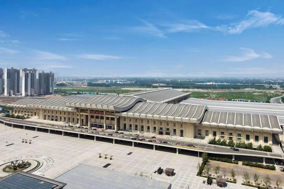 济南西站出现“0000”次复兴号,啥来头? 济南西站出现“0000”次复兴号,啥来头?