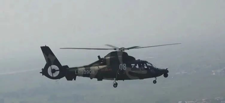 新一批陆军女飞,全优通过! 新一批陆军女飞,全优通过!