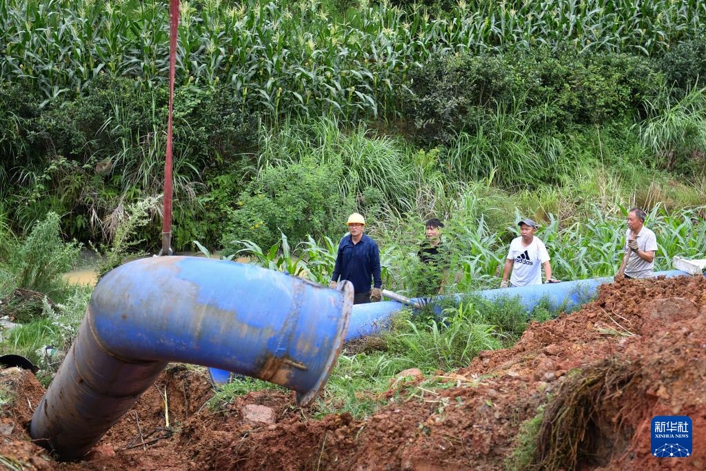 湖南龙山:灾后恢复持续进行 湖南龙山:灾后恢复持续进行