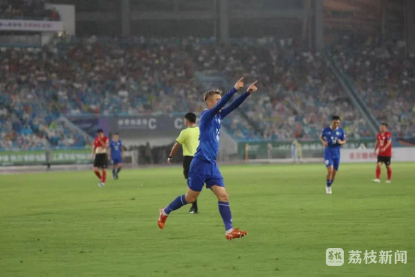 足球总是充满遗憾 幸运的是我们正在见证它变得更好丨欢乐苏超 足球总是充满遗憾 幸运的是我们正在见证它变得更好丨欢乐苏超