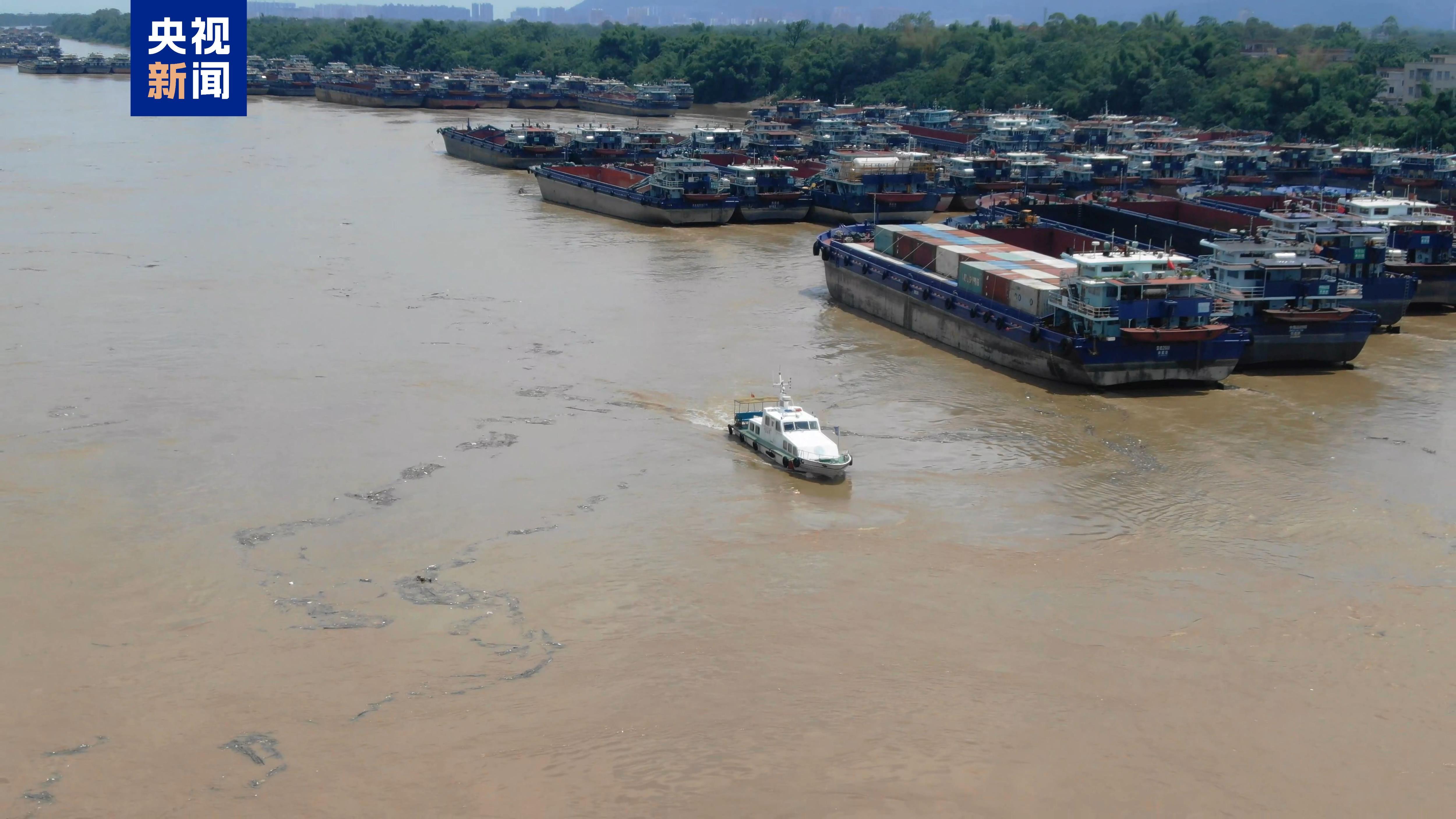 大藤峡水利枢纽提前开闸泄洪 应对“柳江2025年第1号洪水”过境 大藤峡水利枢纽提前开闸泄洪 应对“柳江2025年第1号洪水”过境