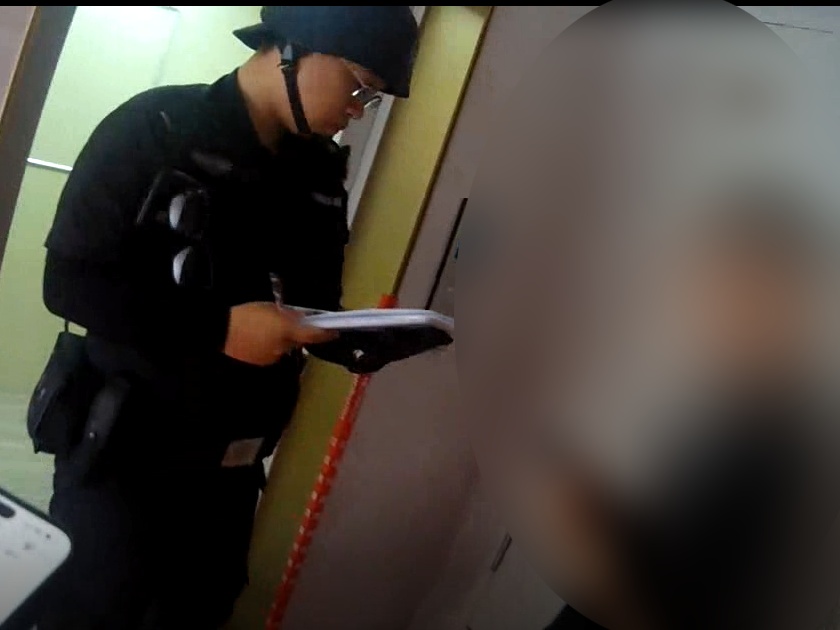 男子狂买200多张购物卡,超市员工赶紧报警! 男子狂买200多张购物卡,超市员工赶紧报警!