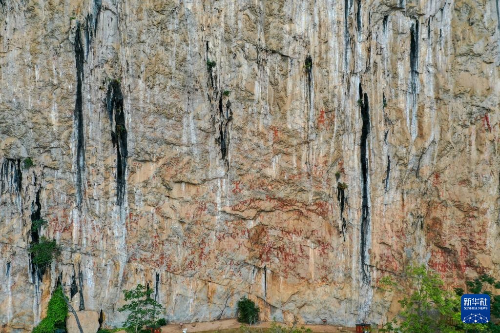 智绘中国·世遗镜鉴丨花山岩画:千年岩画焕新“彩” 智绘中国·世遗镜鉴丨花山岩画:千年岩画焕新“彩”