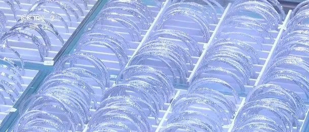 价格狂飙,涨幅超黄金!有商家月销四五百公斤,供不应求 价格狂飙,涨幅超黄金!有商家月销四五百公斤,供不应求