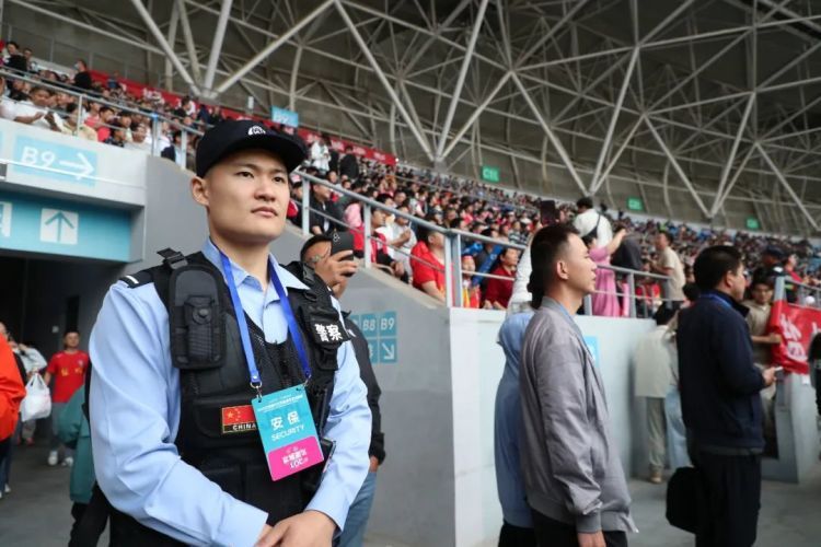 零容忍!105名“苏超”“黄牛”落网 零容忍!105名“苏超”“黄牛”落网