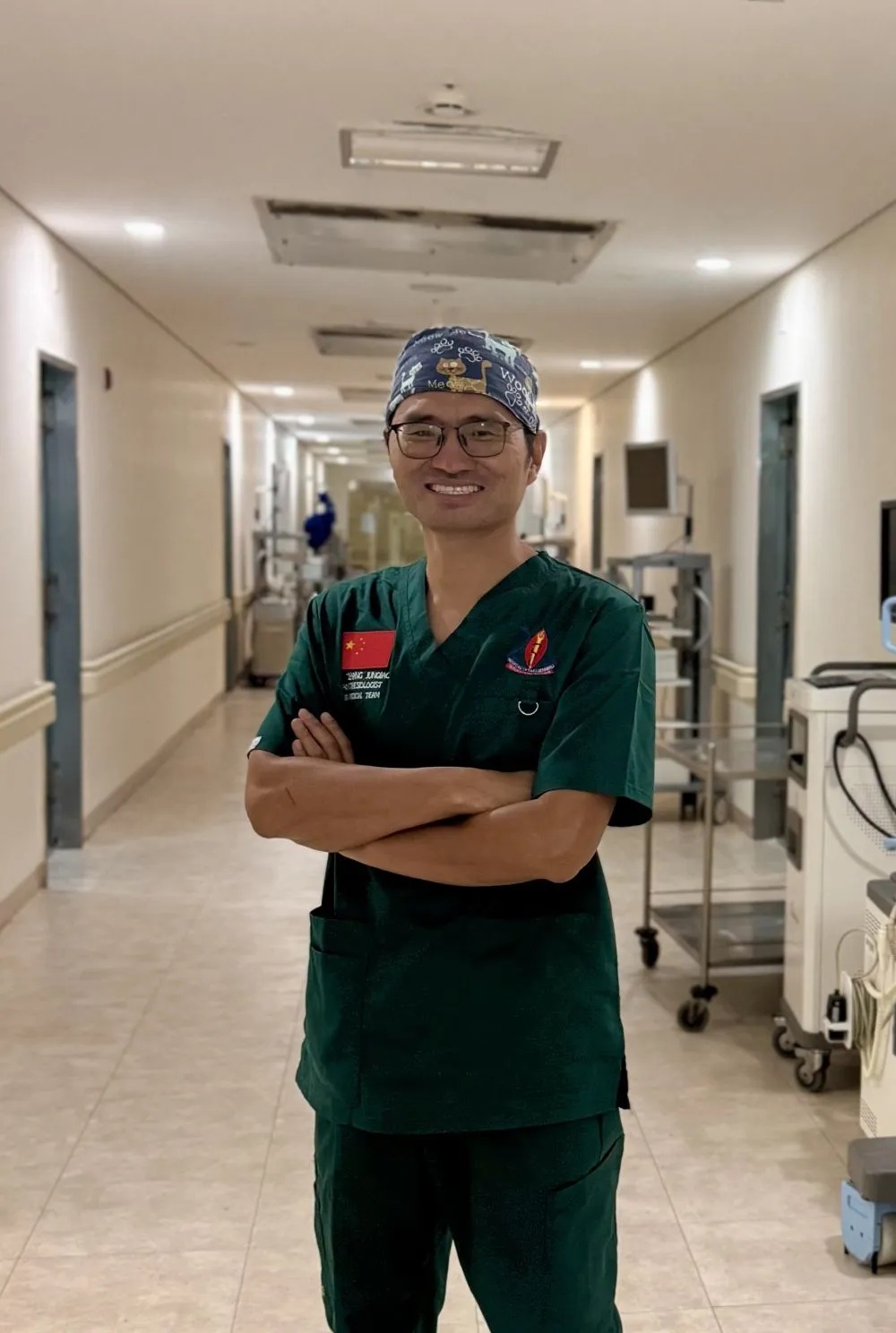 援外医生救人时牺牲,年仅38岁…… 援外医生救人时牺牲,年仅38岁……