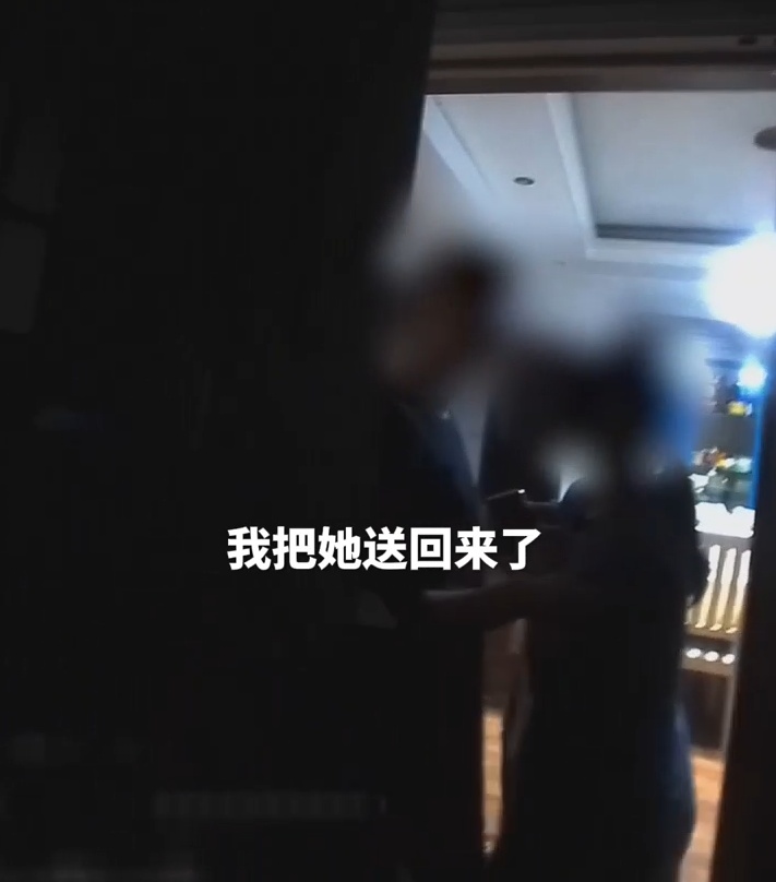 明天会好的!深夜桥边,25岁姑娘崩溃大哭...民警的“举肩之劳”,好暖! 明天会好的!深夜桥边,25岁姑娘崩溃大哭...民警的“举肩之劳”,好暖!