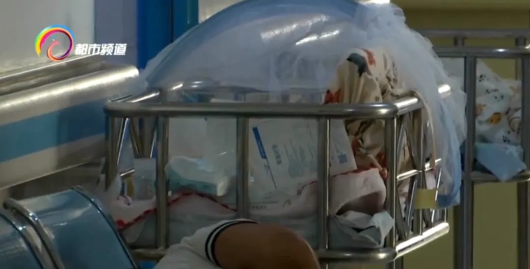 37周孕妇突发子宫破裂!从电话到手术台:医生上演“生死时速”抢回生命 37周孕妇突发子宫破裂!从电话到手术台:医生上演“生死时速”抢回生命