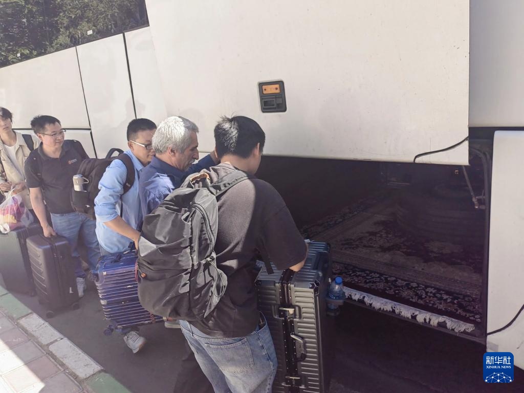 中国驻伊朗大使馆：绝大部分在伊中国公民平安撤出