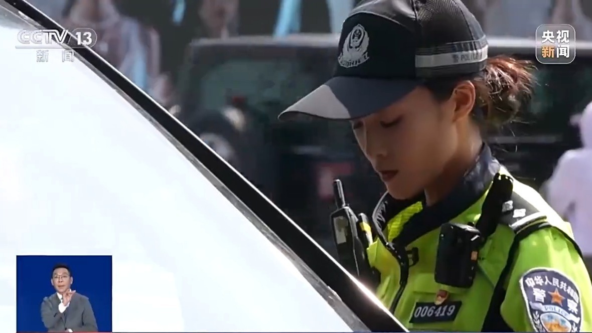 光阴的故事丨这支巾帼“交警铁骑队”，又酷又飒还专业！
