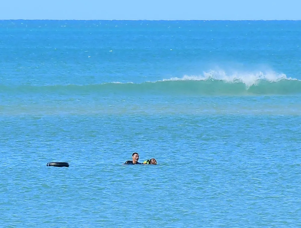 援外医生救人时牺牲,年仅38岁…… 援外医生救人时牺牲,年仅38岁……