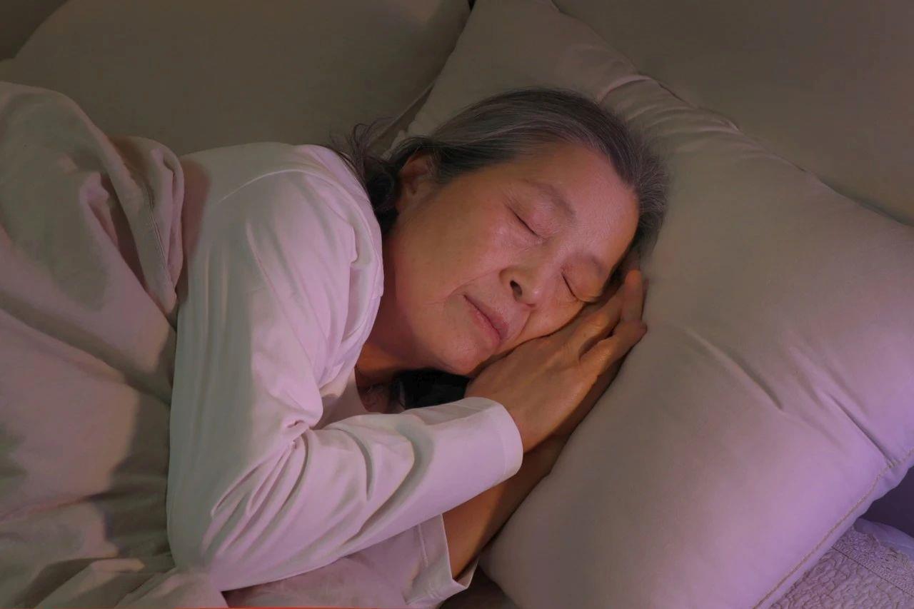 光照和作息条件影响老年人睡眠质量?一文了解 光照和作息条件影响老年人睡眠质量?一文了解