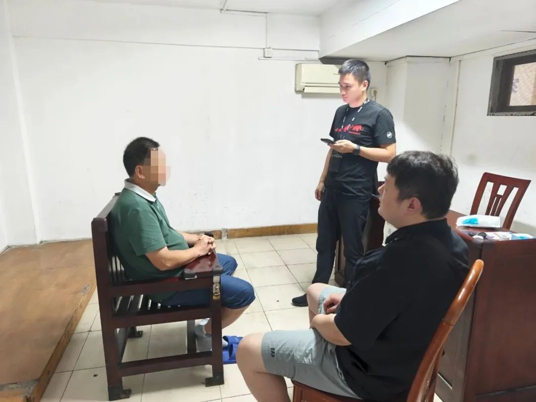 倒卖“苏超”门票,105名黄牛被抓! 倒卖“苏超”门票,105名黄牛被抓!