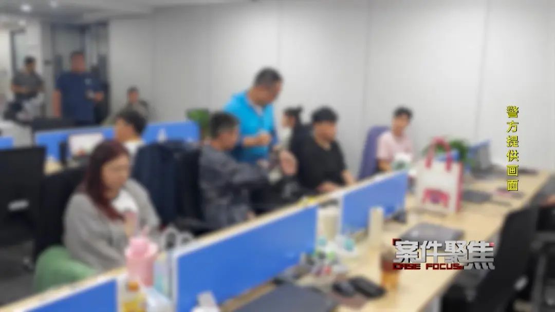 上海警方突袭抓获!一教育机构90多人被捕!上百名考生被骗 上海警方突袭抓获!一教育机构90多人被捕!上百名考生被骗