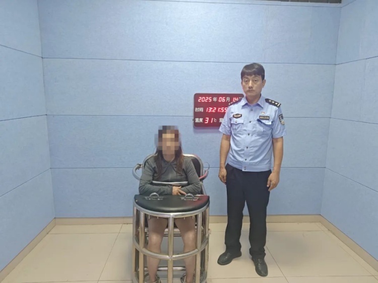 网民编造“发现两具尸体”虚假信息,被云南网警依法查处 网民编造“发现两具尸体”虚假信息,被云南网警依法查处