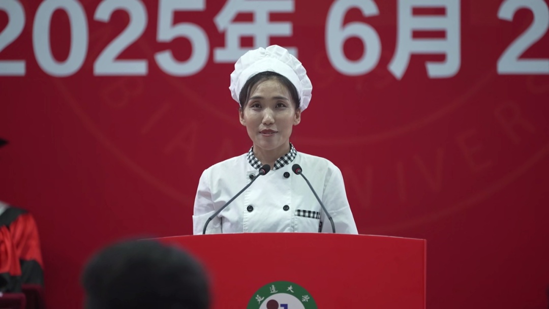 万万没想到！食堂阿姨一夜爆火之后，这些人又蠢蠢欲动了