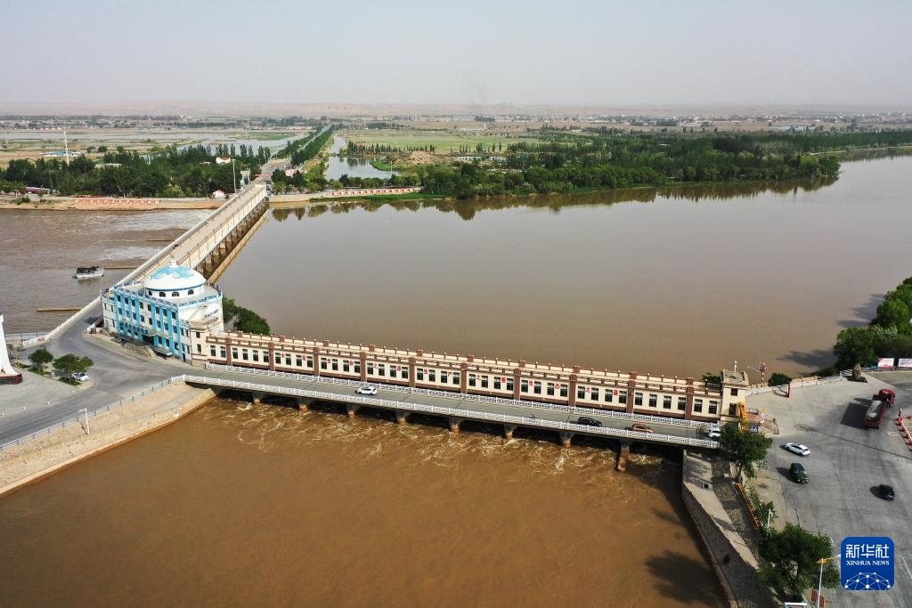 中国之城丨巴彦淖尔:黄河“几字弯”顶端上的北国江南 中国之城丨巴彦淖尔:黄河“几字弯”顶端上的北国江南