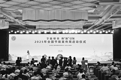 提振效果超预期 汽车置换补贴下半年有望再发力 提振效果超预期 汽车置换补贴下半年有望再发力