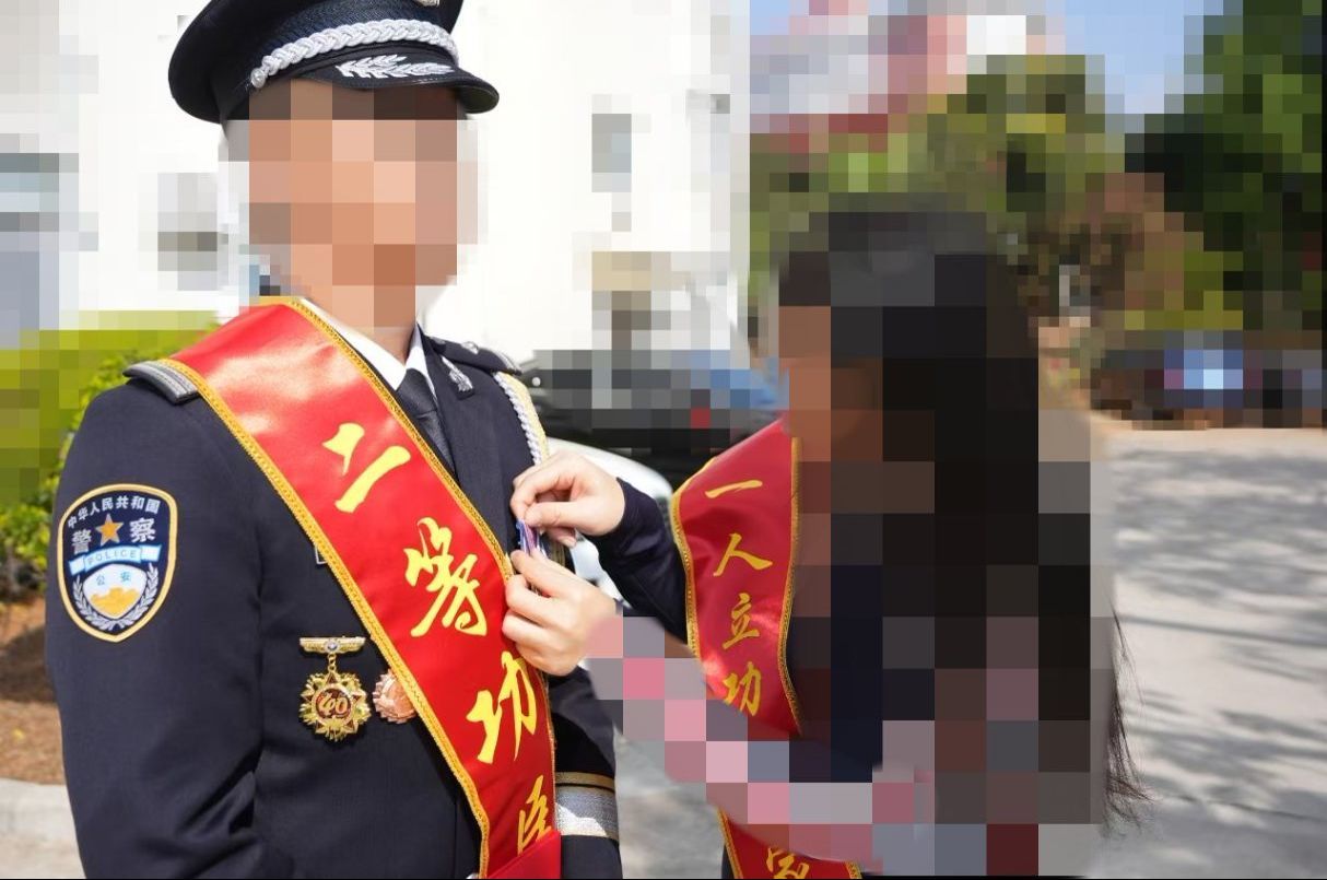 引信拉开炸弹没炸，缉毒警回忆生死瞬间