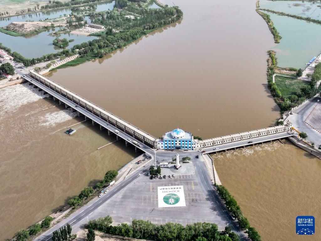 中国之城丨巴彦淖尔:黄河“几字弯”顶端上的北国江南 中国之城丨巴彦淖尔:黄河“几字弯”顶端上的北国江南