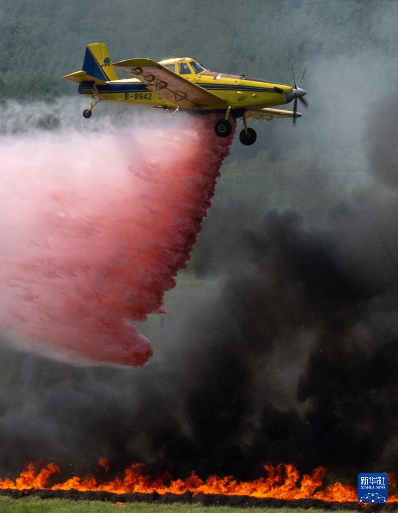 “应急使命·2025”原始林区重特大森林火灾扑救演习在大兴安岭举行 “应急使命·2025”原始林区重特大森林火灾扑救演习在大兴安岭举行