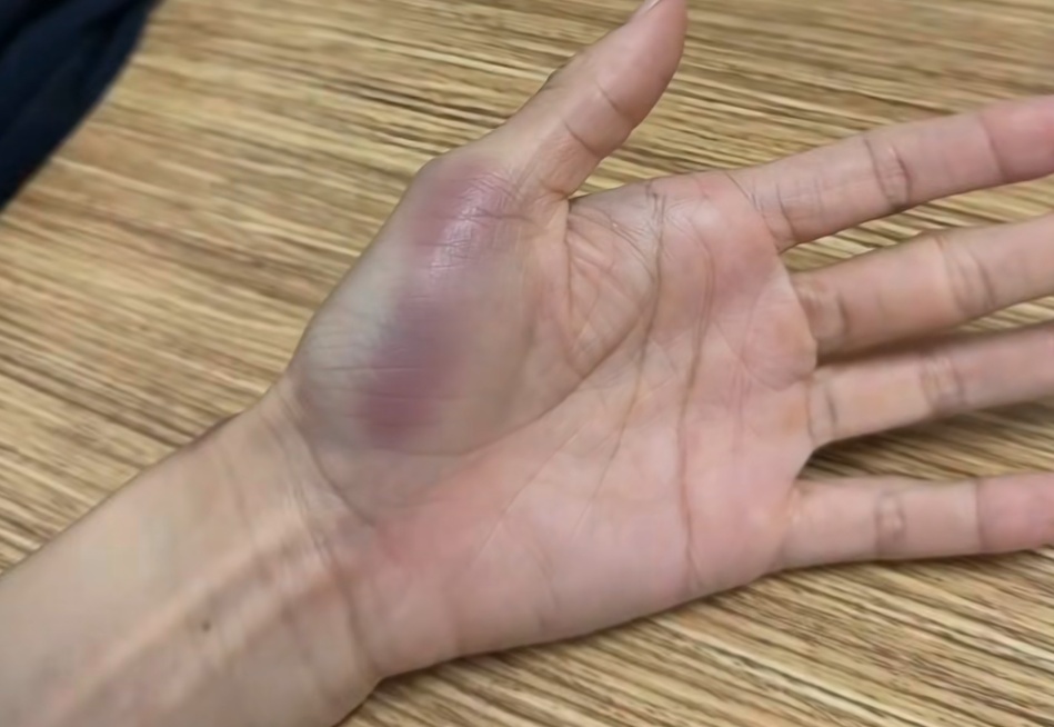 上海街头女特警刷屏！颜值太高，她还有隐藏实力...