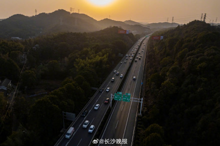 湖南两条高速预计9月通车 湖南两条高速预计9月通车
