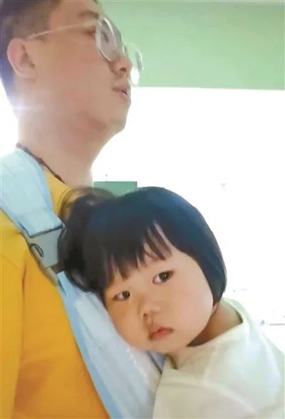 全职奶爸分享带娃经历，妈妈们看哭了：其实只想听一句“你辛苦了，我懂”