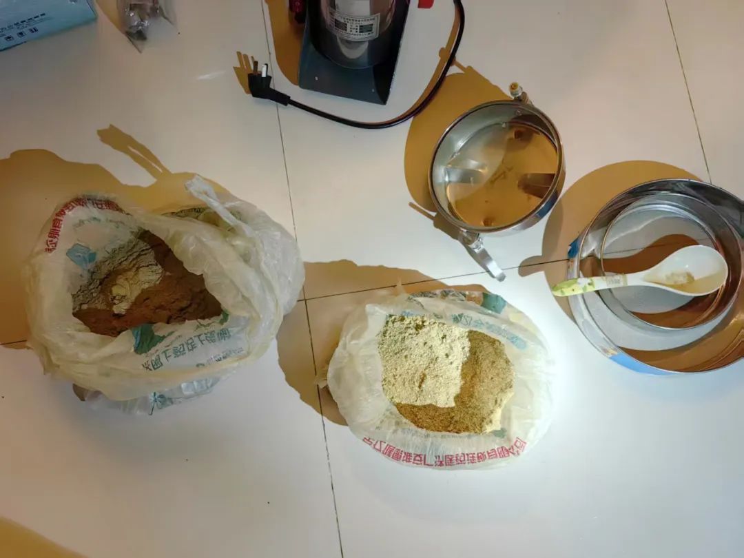 包治“牛皮癣”的神药来自地下车库!木匠自制“神药”致多人受害获刑 包治“牛皮癣”的神药来自地下车库!木匠自制“神药”致多人受害获刑