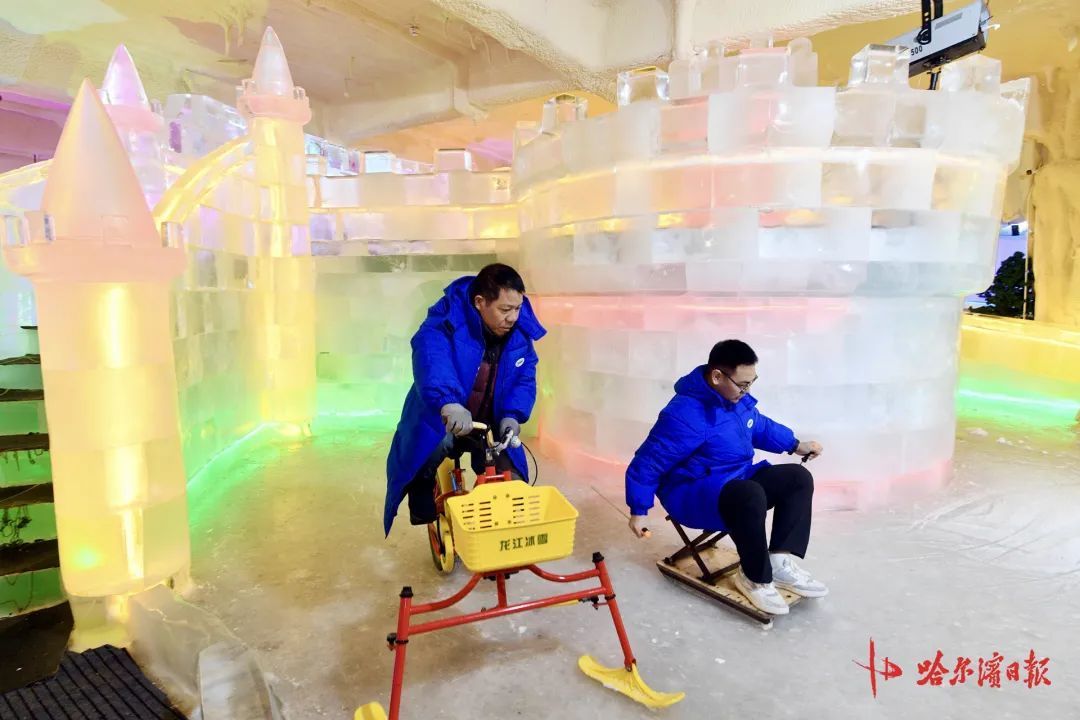 夏日,来中央大街赏冰雕 夏日,来中央大街赏冰雕