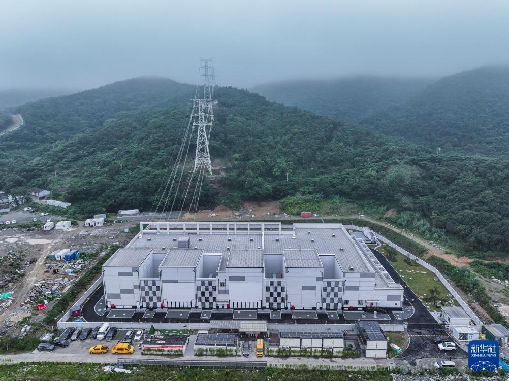 浙江舟山:跨海联网输变电工程投运 浙江舟山:跨海联网输变电工程投运