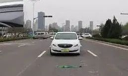 @驾驶人,这五个伤害轮胎行为你还在做吗? @驾驶人,这五个伤害轮胎行为你还在做吗?