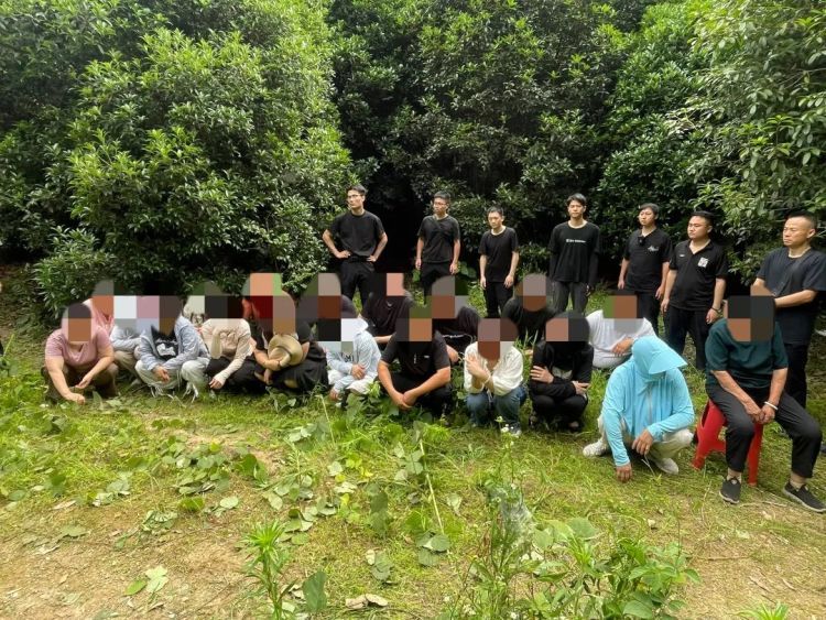 10万赌资、27名涉赌人员！江西武宁公安成功捣毁一野外赌场