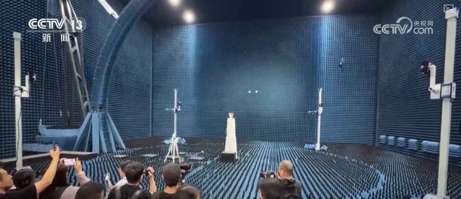 从“车看灯”到“灯看车” “软环境+硬政策”支撑自动驾驶“加速跑”