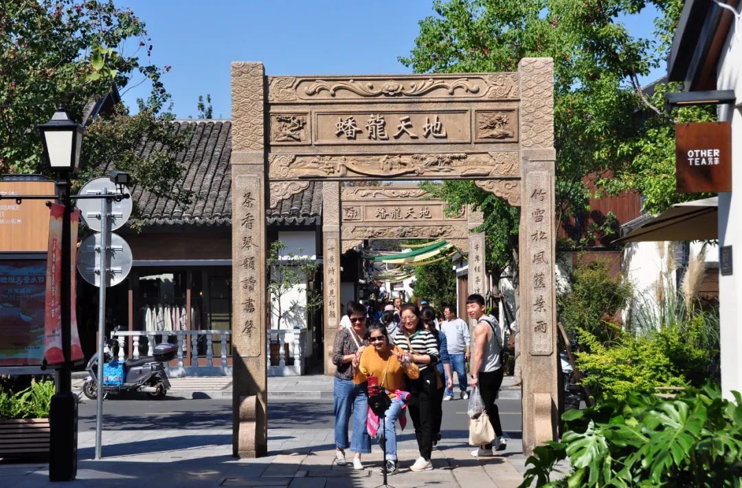 城中村,为何一度陷入“改不完”困局? 城中村,为何一度陷入“改不完”困局?